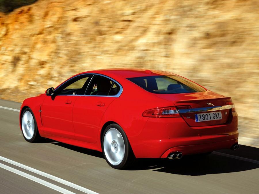  Jaguar XFR 2009 года  (фото 3 из 141)